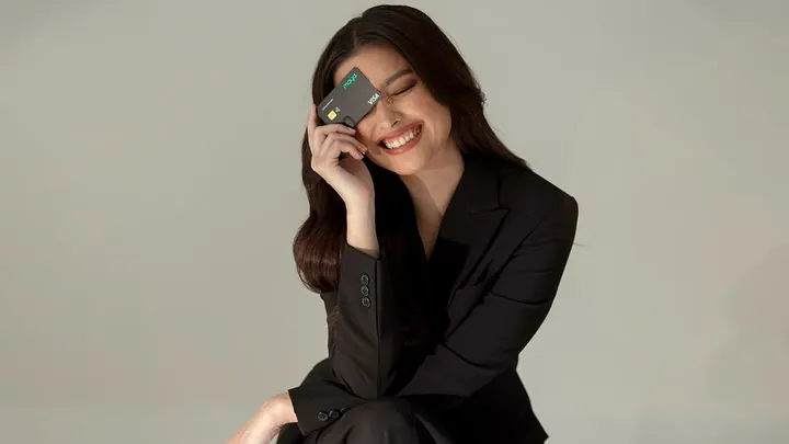 Liza Soberano - liza-soberano-hot-26.webp